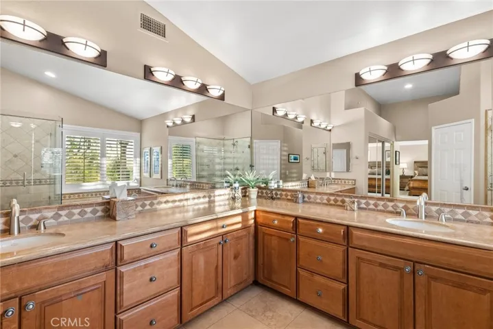 27711 Meraweather Place, Valencia, California 91354