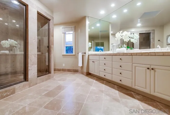 4348 Ampudia St, San Diego, California 92103