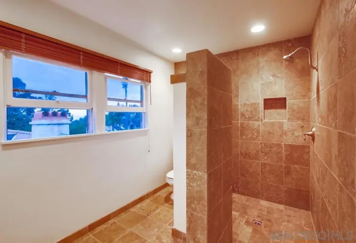 4348 Ampudia St, San Diego, California 92103