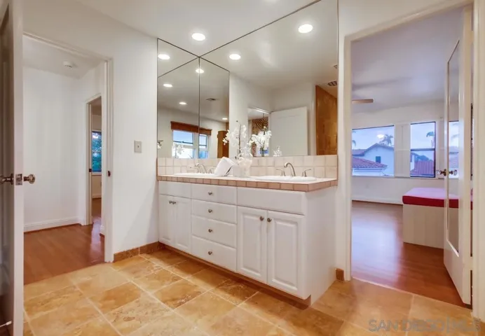 4348 Ampudia St, San Diego, California 92103