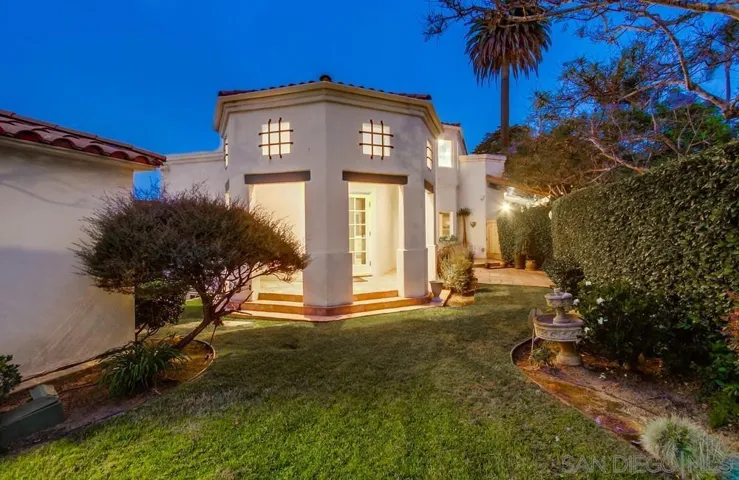 4348 Ampudia St, San Diego, California 92103