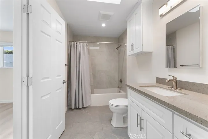 6433 Franrivers Avenue, West Hills, California 91307