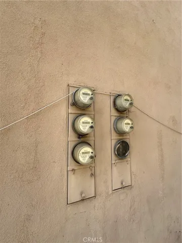 2807 Clarendon Avenue, Huntington Park, California 90255