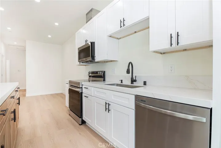 2031 N Frederic Street, Burbank, California 91504
