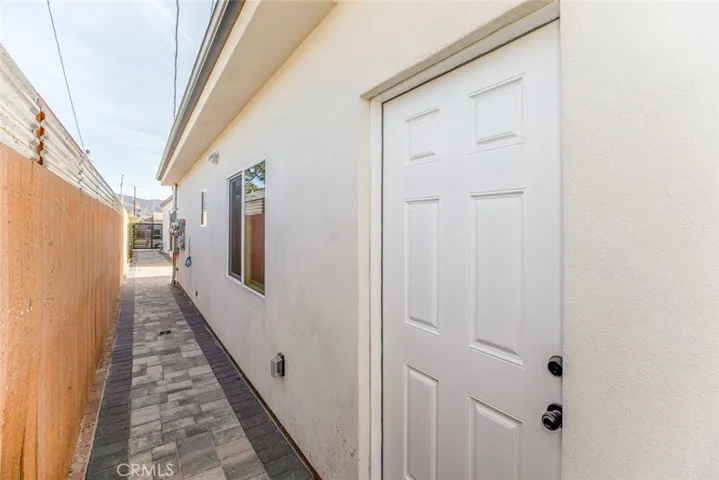 2031 N Frederic Street, Burbank, California 91504
