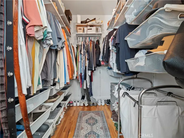 25105 Highspring Avenue, Newhall, California 91321