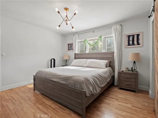 25105 Highspring Avenue, Newhall, California 91321