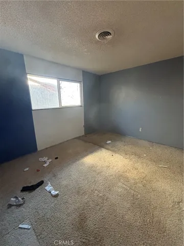 15282 Live Oak Street, Hesperia, California 92345