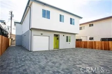 622 W 85th Street 1/2, Los Angeles, California 90044