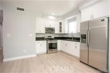 622 W 85th Street 1/2, Los Angeles, California 90044