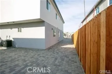 622 W 85th Street 1/2, Los Angeles, California 90044