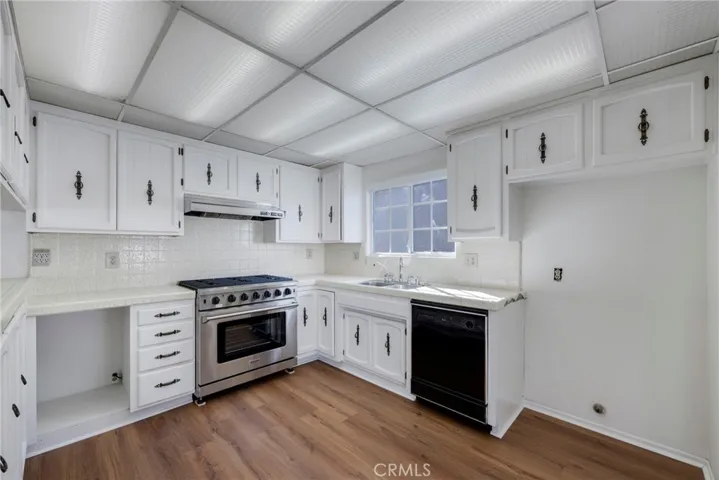 2803 E Jackson Avenue, Orange, California 92867