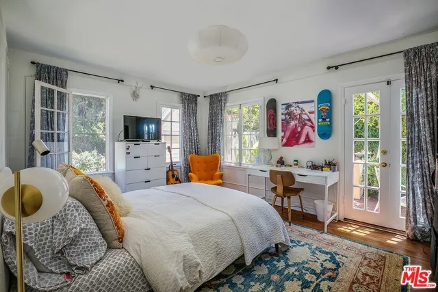 1342 Woodruff Avenue, Los Angeles, California 90024