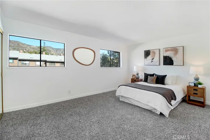 14456 Foothill Boulevard 13, Sylmar, California 91342