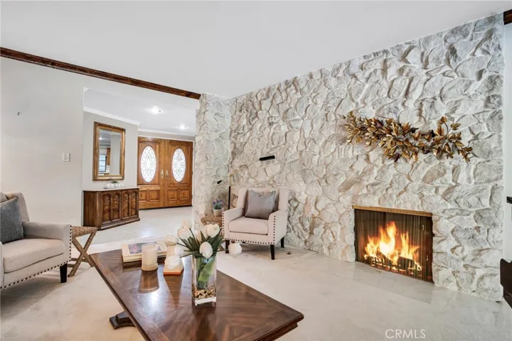19625 Romar Street, Northridge, California 91324