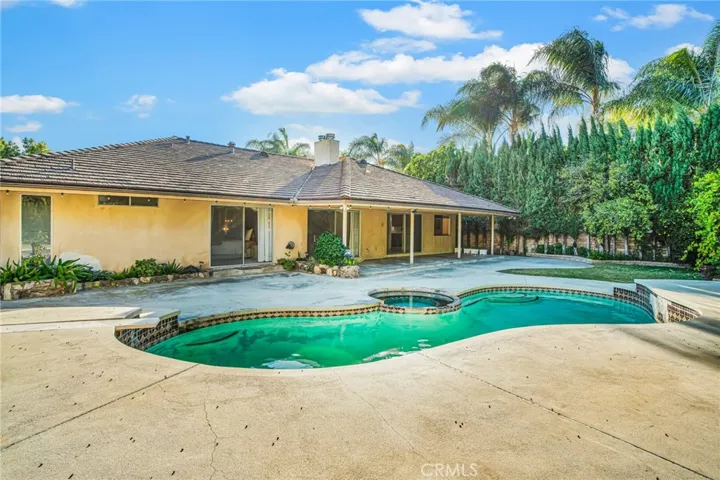19625 Romar Street, Northridge, California 91324