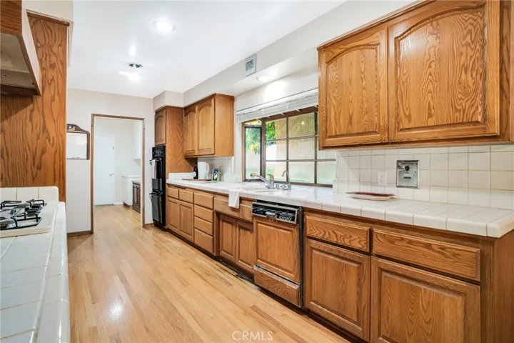 19625 Romar Street, Northridge, California 91324