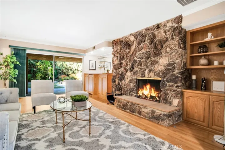 19625 Romar Street, Northridge, California 91324