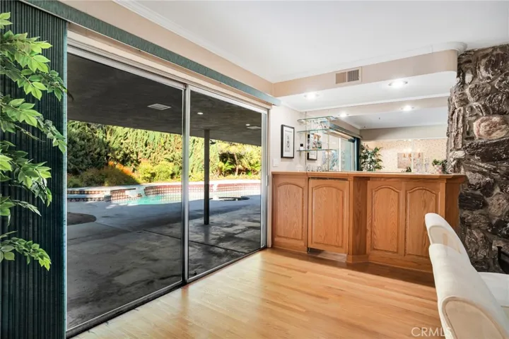 19625 Romar Street, Northridge, California 91324