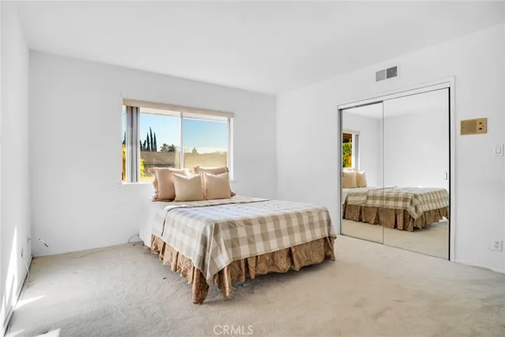 19625 Romar Street, Northridge, California 91324