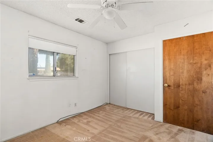 16737 Pauhaska Road, Apple Valley, California 92307