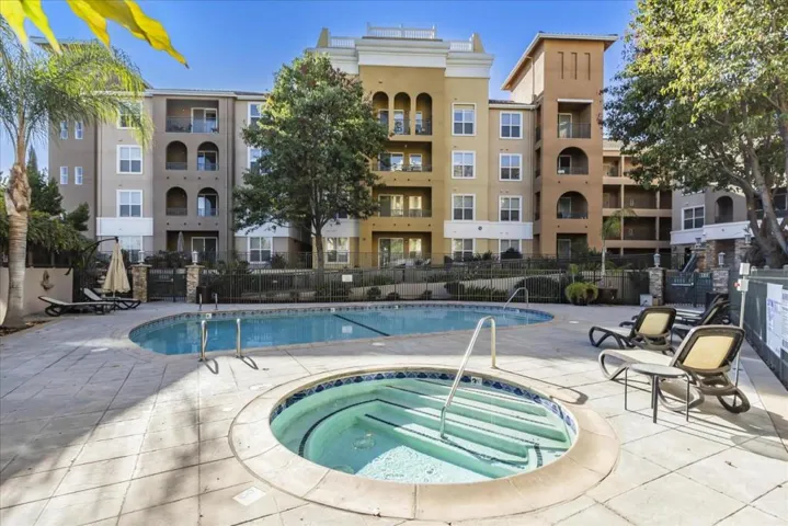 1445 Fruitdale Avenue 203, San Jose, California 95128