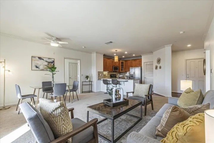 1445 Fruitdale Avenue 203, San Jose, California 95128