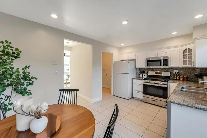 3639 Sawtooth Court, San Jose, California 95111