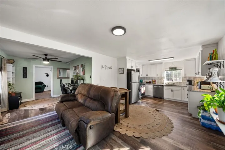 1130 Webster Street, Redlands, California 92374
