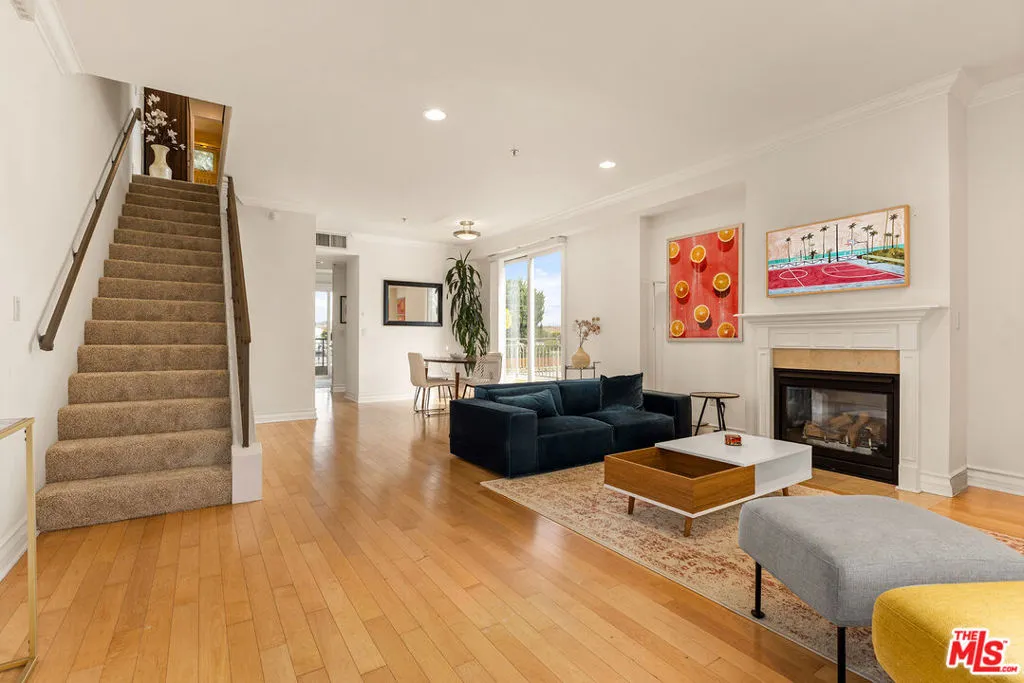 11428 National Boulevard 101, Los Angeles, California 90064 home-pic-1