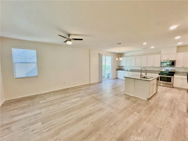 2106 Lavender Lane, Colton, California 92324