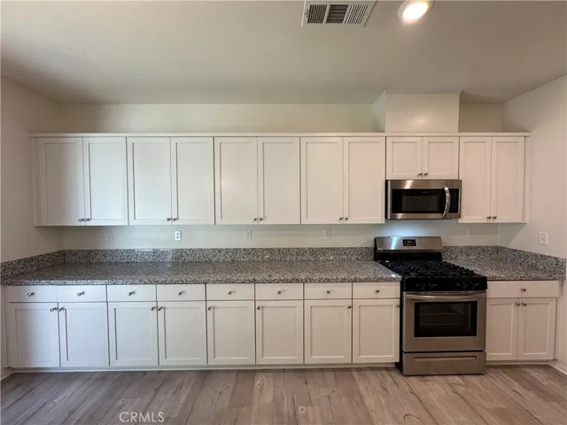 2106 Lavender Lane, Colton, California 92324