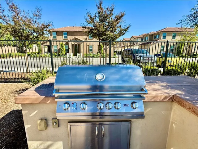 2106 Lavender Lane, Colton, California 92324