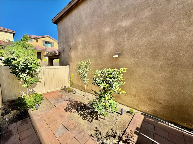 2106 Lavender Lane, Colton, California 92324