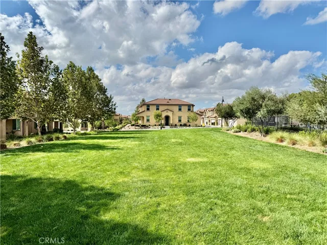 2106 Lavender Lane, Colton, California 92324