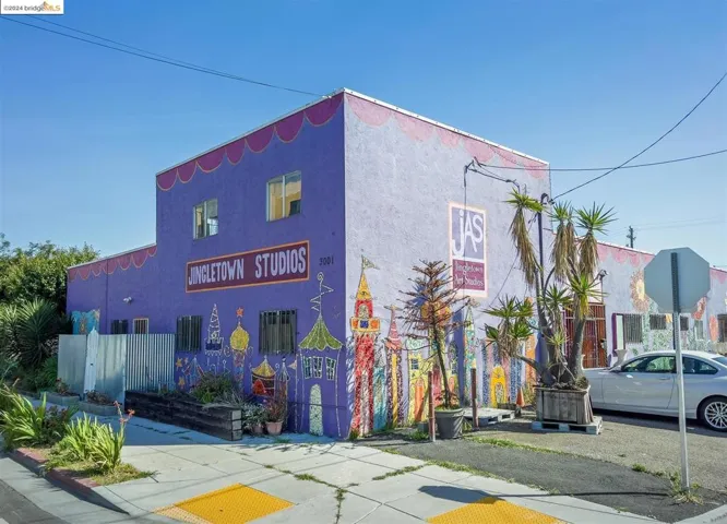 3849 Wattling Street, Oakland, California 94601