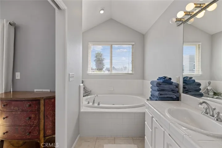 412 Colton Street, Newport Beach, California 92663