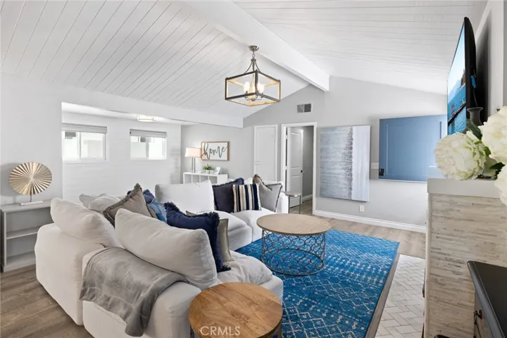 412 Colton Street, Newport Beach, California 92663