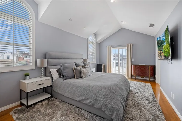 412 Colton Street, Newport Beach, California 92663