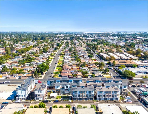 221 N Mountain Avenue, Ontario, California 91762