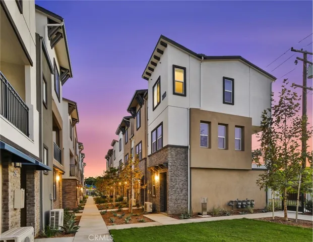 221 N Mountain Avenue, Ontario, California 91762