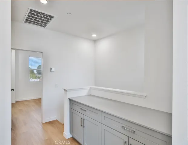 221 N Mountain Avenue, Ontario, California 91762