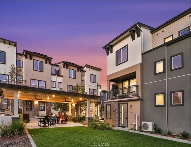 221 N Mountain Avenue, Ontario, California 91762
