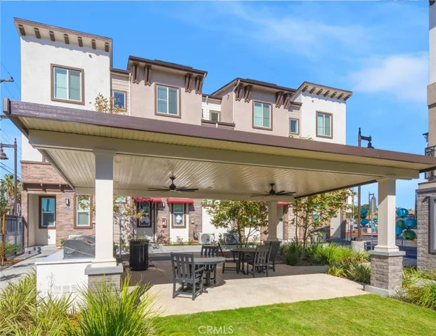 221 N Mountain Avenue, Ontario, California 91762