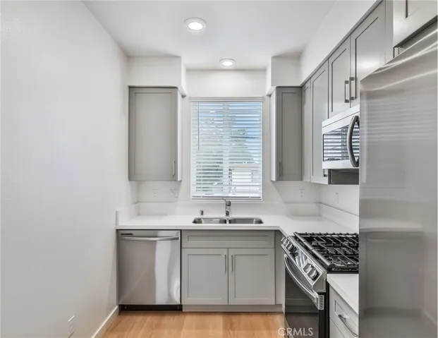 221 N Mountain Avenue, Ontario, California 91762