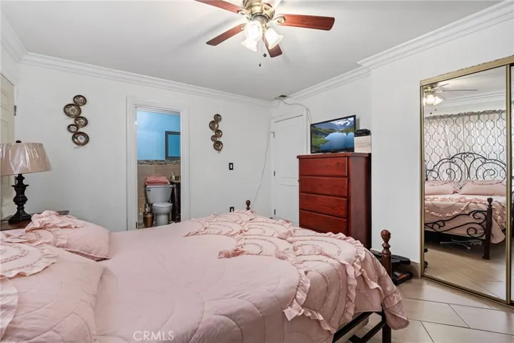 4207 Naomi Avenue, Los Angeles, California 90011