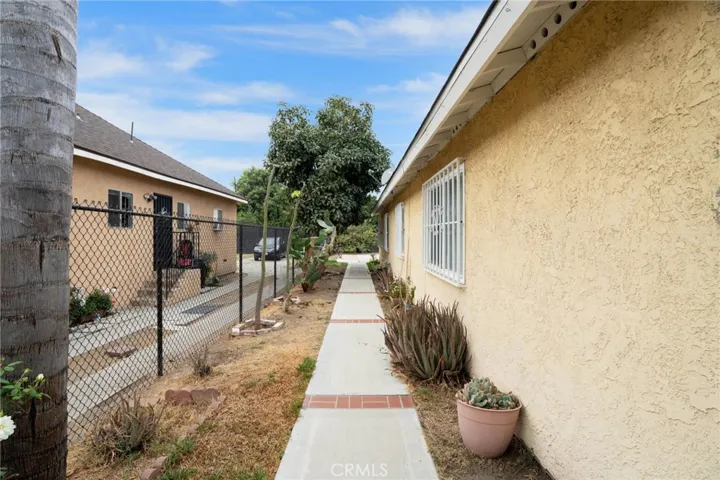 4207 Naomi Avenue, Los Angeles, California 90011