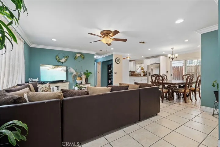 4207 Naomi Avenue, Los Angeles, California 90011