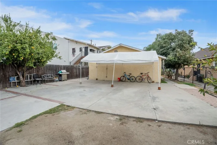 4207 Naomi Avenue, Los Angeles, California 90011