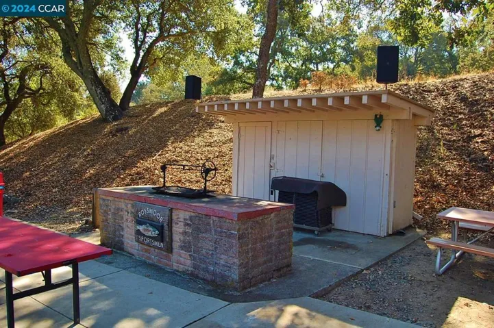 1516 Golden Rain Rd 3, Walnut Creek, California 94595